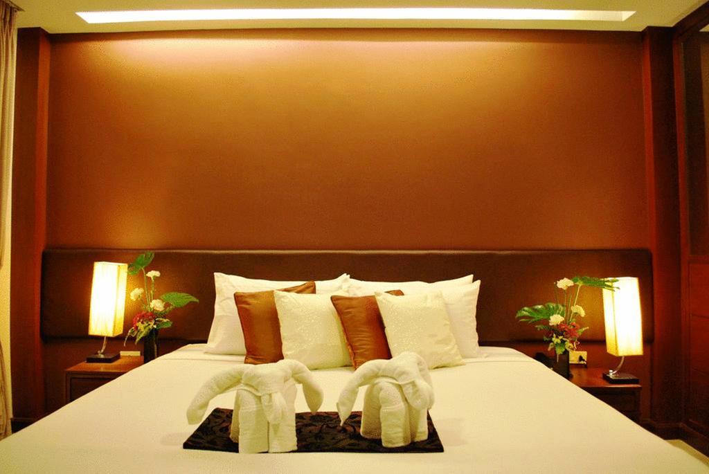 Windmill Resort Hotel Pattaya Bagian luar foto